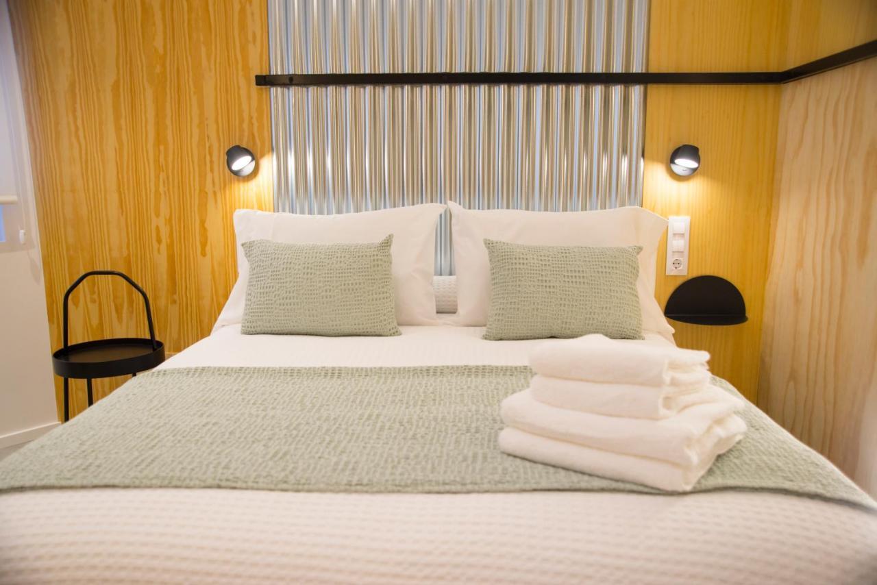 Kalidas Hostel Suites Калдас Де Реис Екстериор снимка